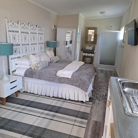 Milky Way Hotel Hermanus Exterior foto